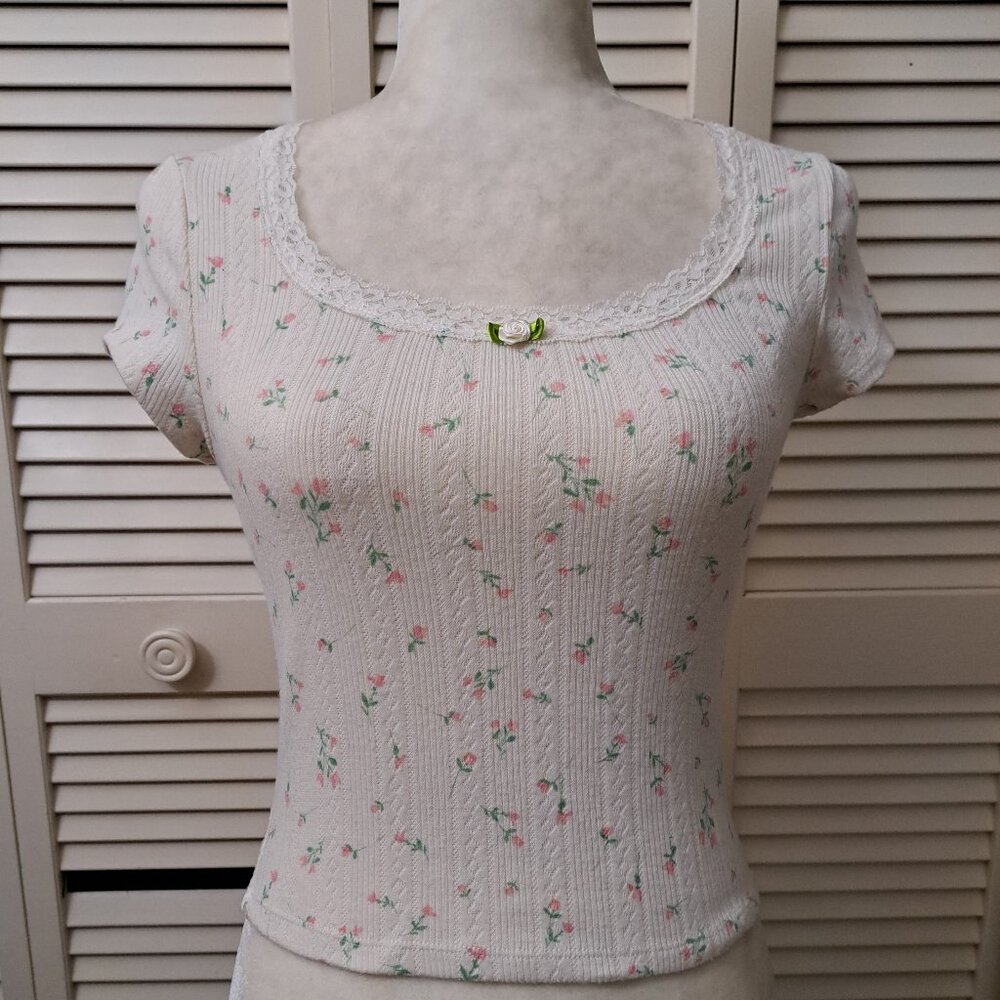 Aesthetic Floral Print Short Sleeve Top